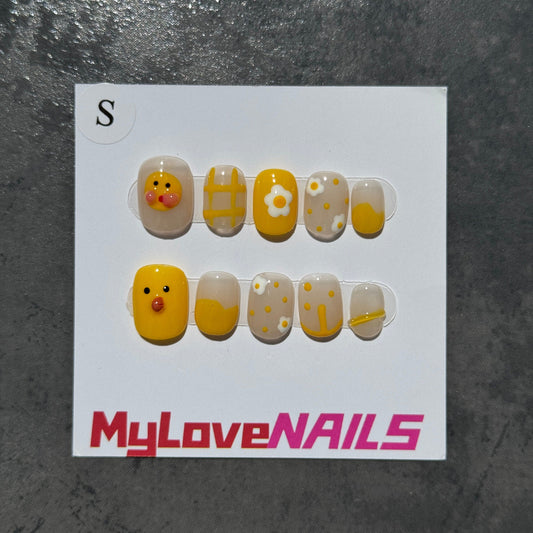 Sunny Ducks (yellow, ducklings, flesh-colored, sunflowers, cute）